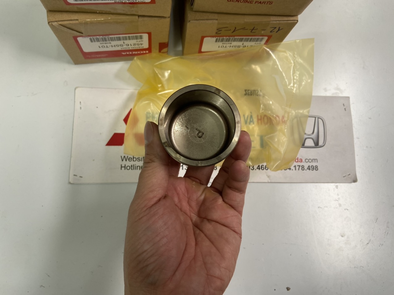 Piston phanh trước xe Honda CIVIC